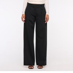 Abercrombie Sloane Low Rise Tailored Wide Leg Pant
